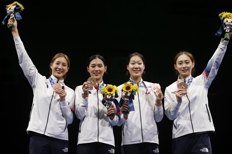 2∼3-2020 도쿄올림픽 펜싱 여자 사브르 단체전 동메달-국제신문